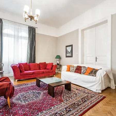 Apartamento Berta - 4 Bedrooms, 3 Baths Budapeste