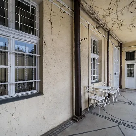 アパート Berta - 4 Bedrooms, 3 Baths ブダペスト